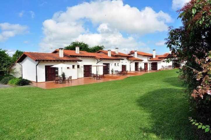 El Olivar  Apartamento Familiar Cercano A Playa De Rodiles 7 מראה חיצוני תמונה