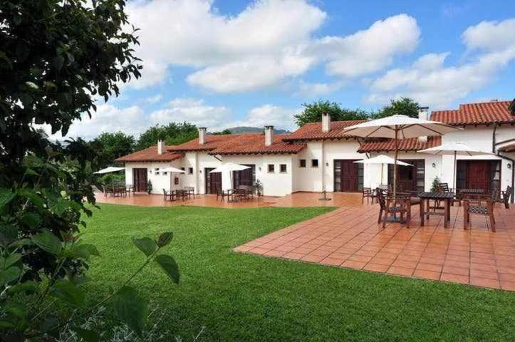 El Olivar  Apartamento Familiar Cercano A Playa De Rodiles 7 מראה חיצוני תמונה